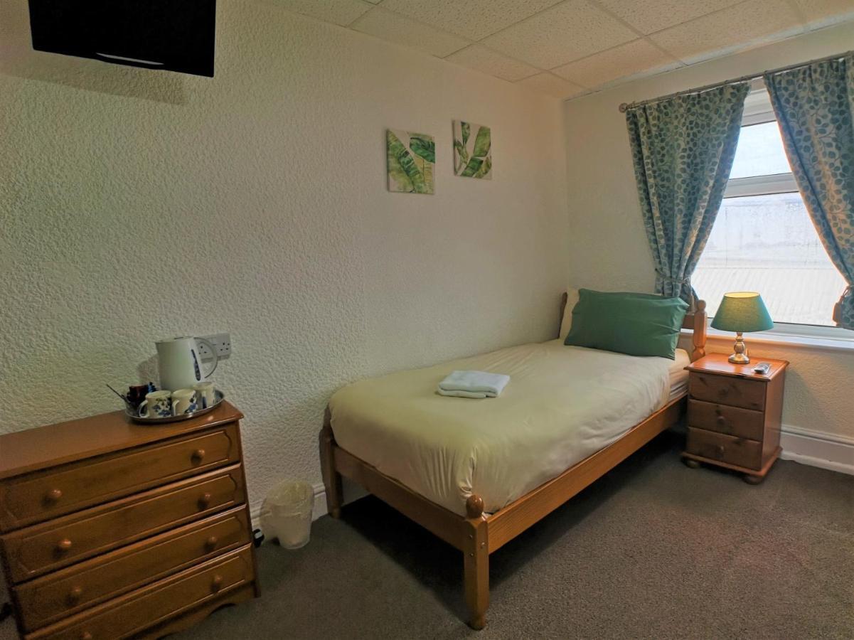 The Hopton Hotel Blackpool Bagian luar foto