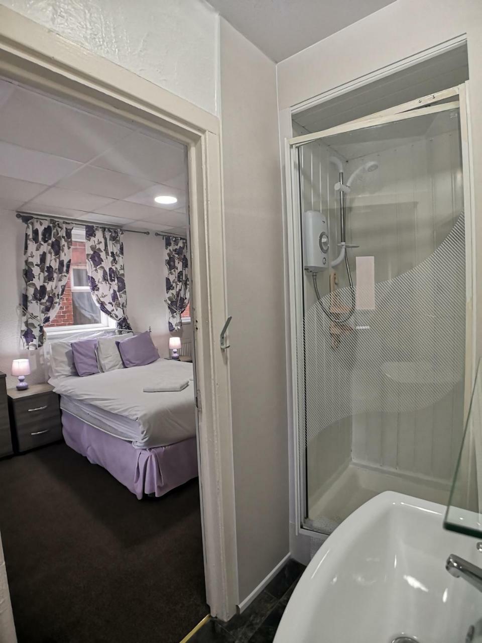 The Hopton Hotel Blackpool Bagian luar foto