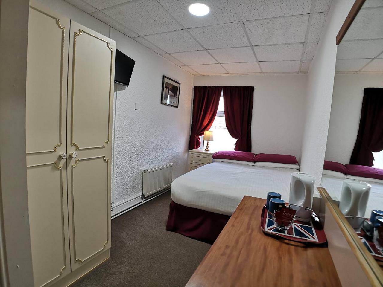 The Hopton Hotel Blackpool Bagian luar foto